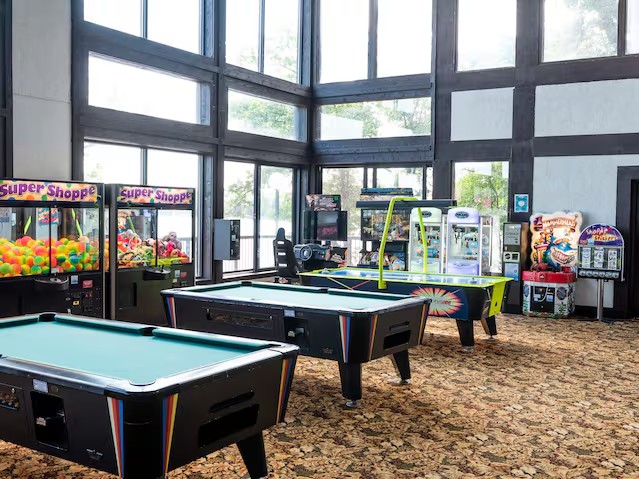 Arcade at Cragun's Resort